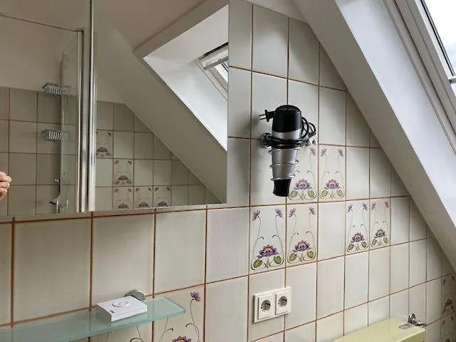 Haus-Zum-Kloevensteen Wedel Apartment
